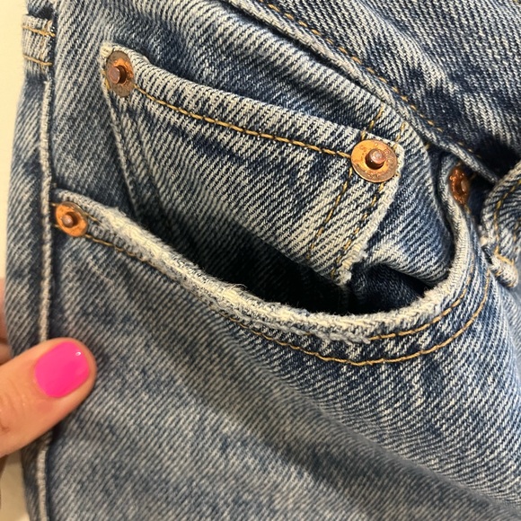 Levi Straight Leg Denim Jeans - Picture 6 of 8